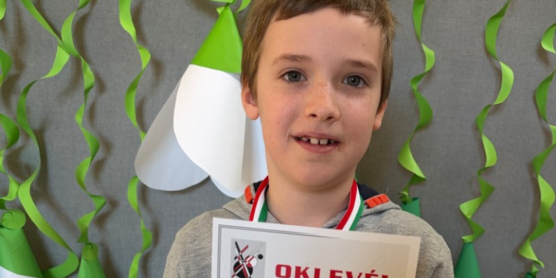 Országos versenyen 2. helyezés